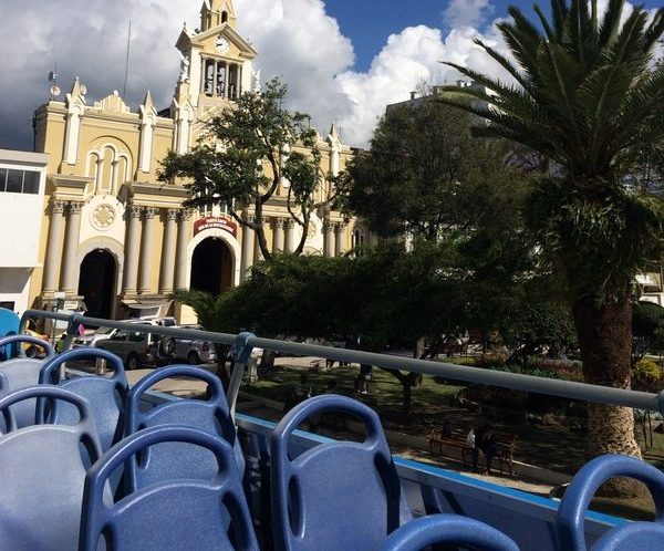 Loja Tour Bus